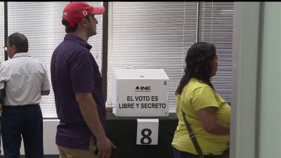 Unas elecciones llenas de caos en el Consulado de México en Houston