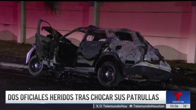 Dos oficiales de policía heridos en accidente cuando acudían a una emergencia