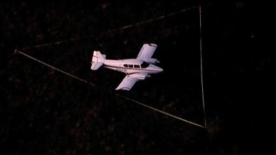 Cae avioneta en zona residencial de Manvel, Texas