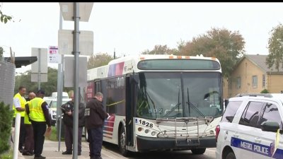 Hombre es arrestado tras atrincherarse en un camión de METRO de Houston