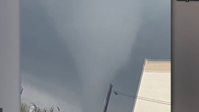 Tornado toca tierra en El Campo, pueblo al sureste de Houston