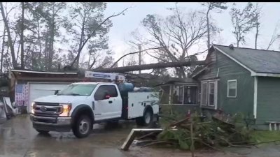 ¿Cómo reportar los daños por tornado con tu compañía de seguros?