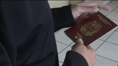 Venezolanos no podrán volar con pasaporte vencido