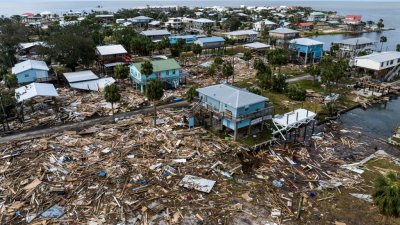 La destrucción de Helene: dron capta las ruinas del huracán; hay más de 150 muertos