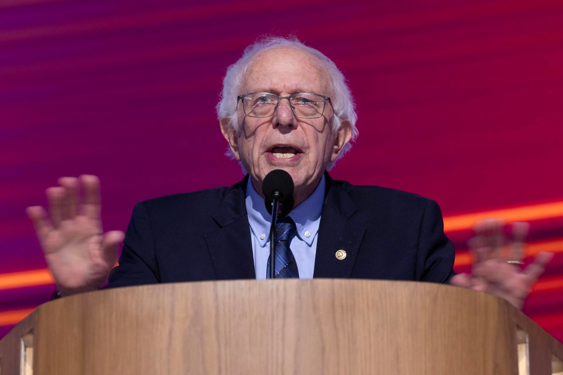 Tras la derrota de Harris, Sanders dice que los demócratas "abandonaron a la clase trabajadora"