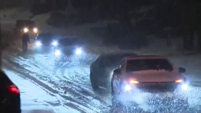 Tormenta invernal en EEUU deja a más 300,000 personas sin electricidad