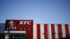 KFC le dice adiós a Kentucky: la cadena de pollo frito trasladará su sede a Texas, según CNBC