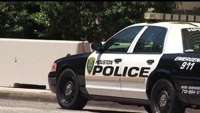 Houston anuncia alza salarial del 40% para policías pese a limitaciones fiscales