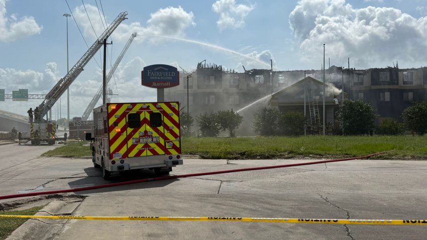 El incendio se produjo poco antes de las 9 a.m. de este viernes 23 de mayo.