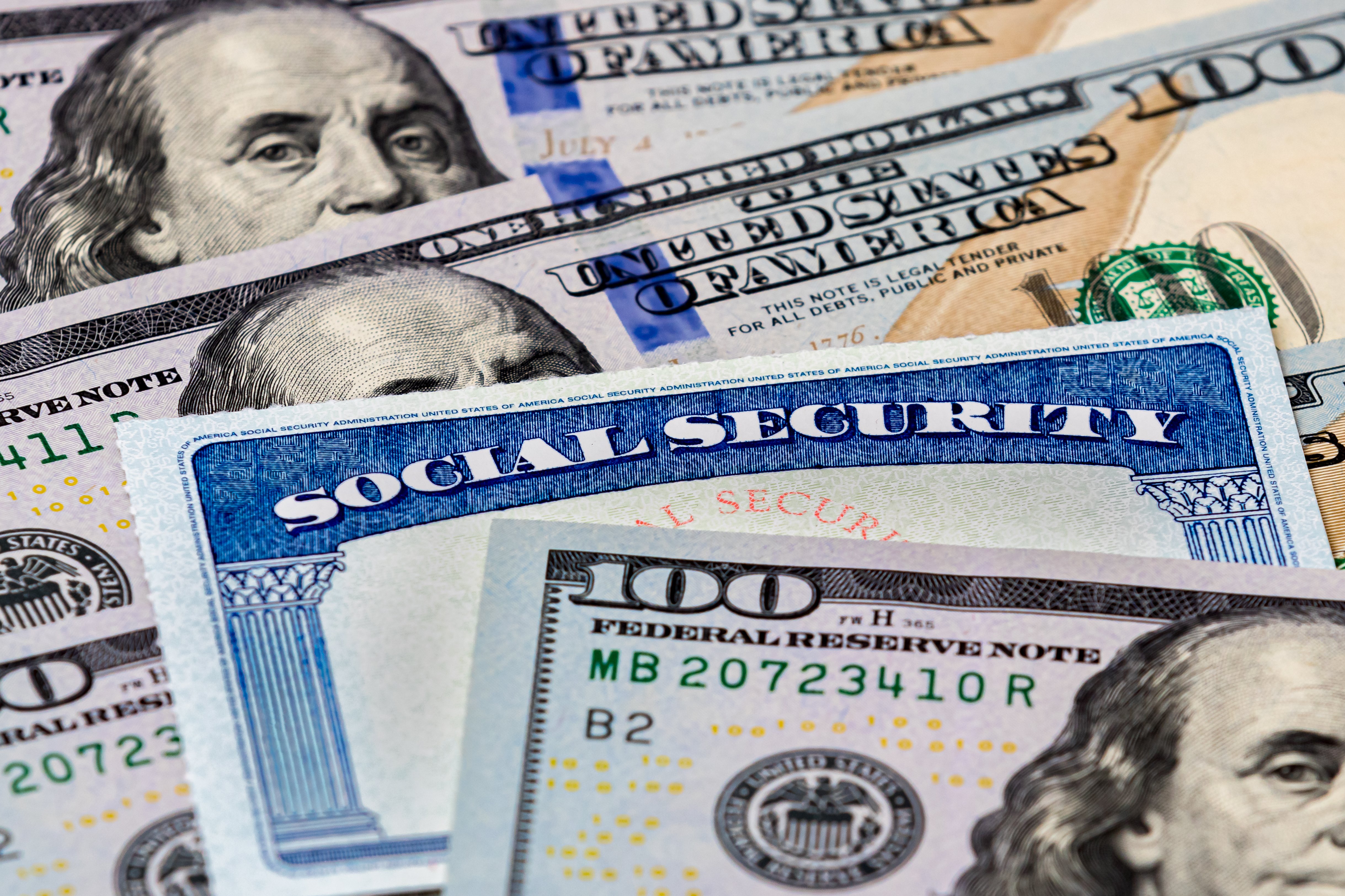 Ajuste por costo de vida del Seguro Social: cuánto dinero más recibirás en 2027