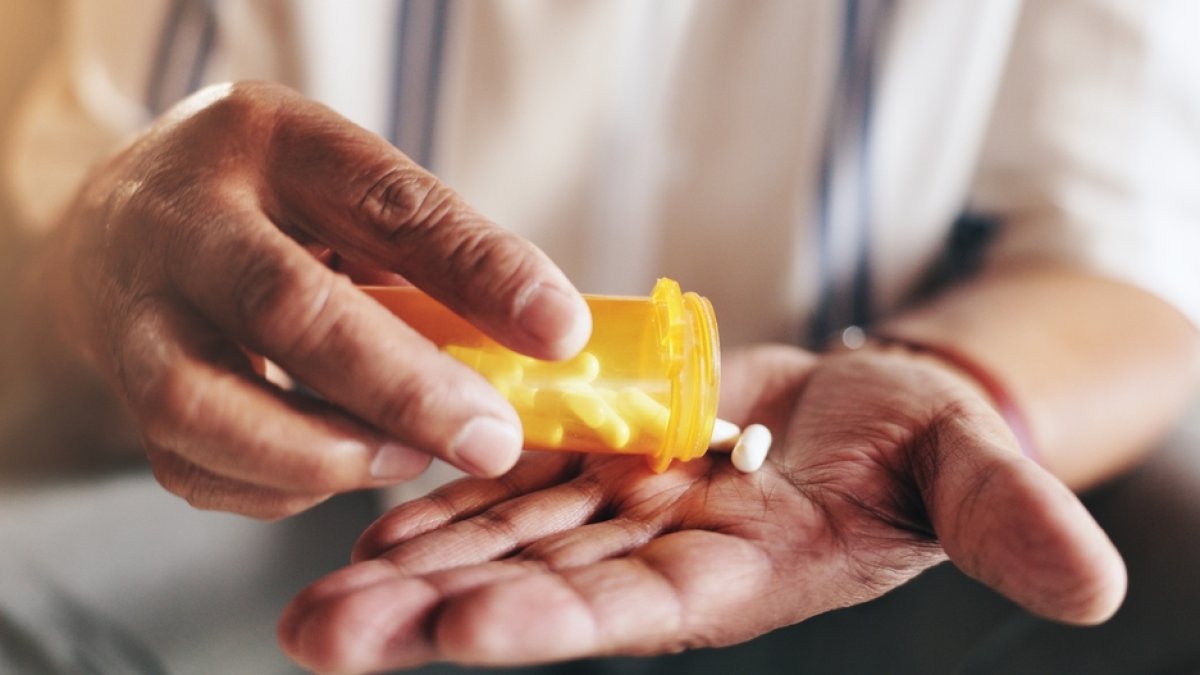 FDA alert: thousands of bottles are removed from a popular blood pressure medicine