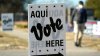 Cómo un grupo demócrata busca atraer a los votantes hispanos de Texas