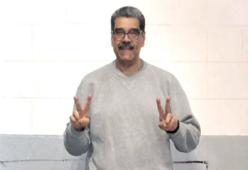 Publican supuestas fotos de Nicolás Maduro desde la cárcel en Nueva York