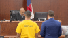 Exagente del Condado Harris comparece ante juez por agresión sexual a menor