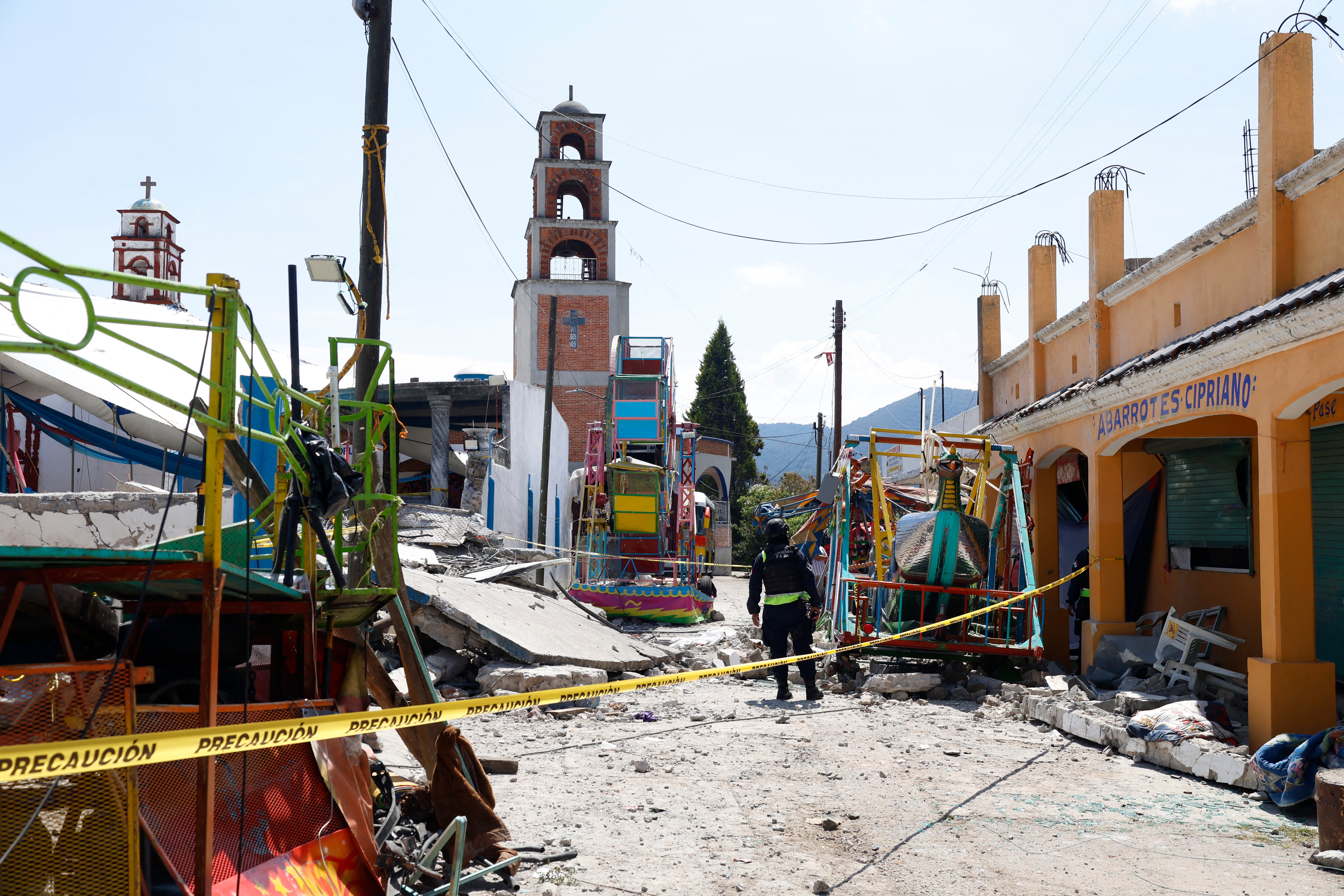Al menos 10 muertos y 64 heridos tras explosión de pirotecnia en festival de México