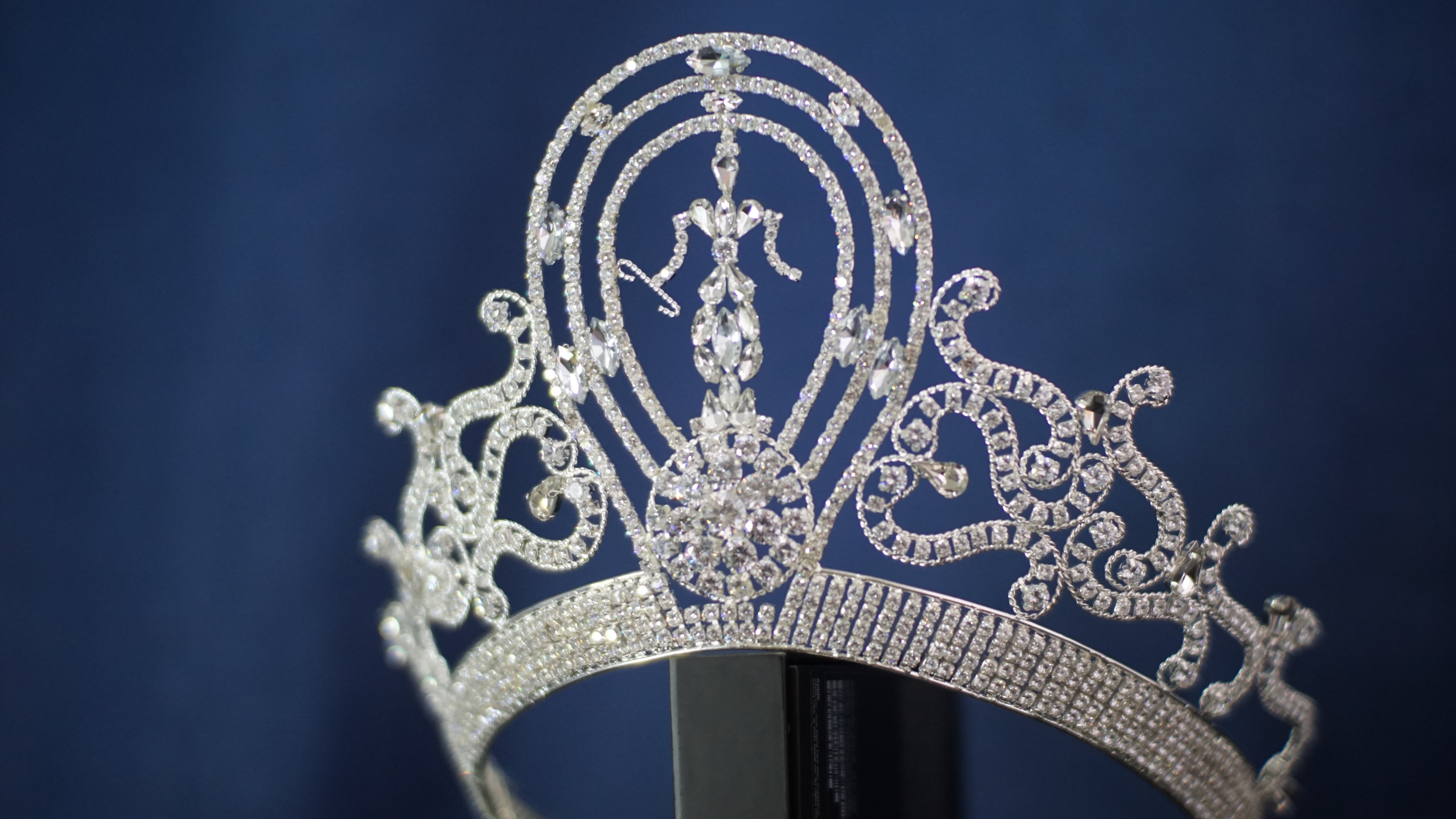 Drama en el Miss Universo: anuncian veto a 6 candidatas por guerra que ocurre tras bastidores