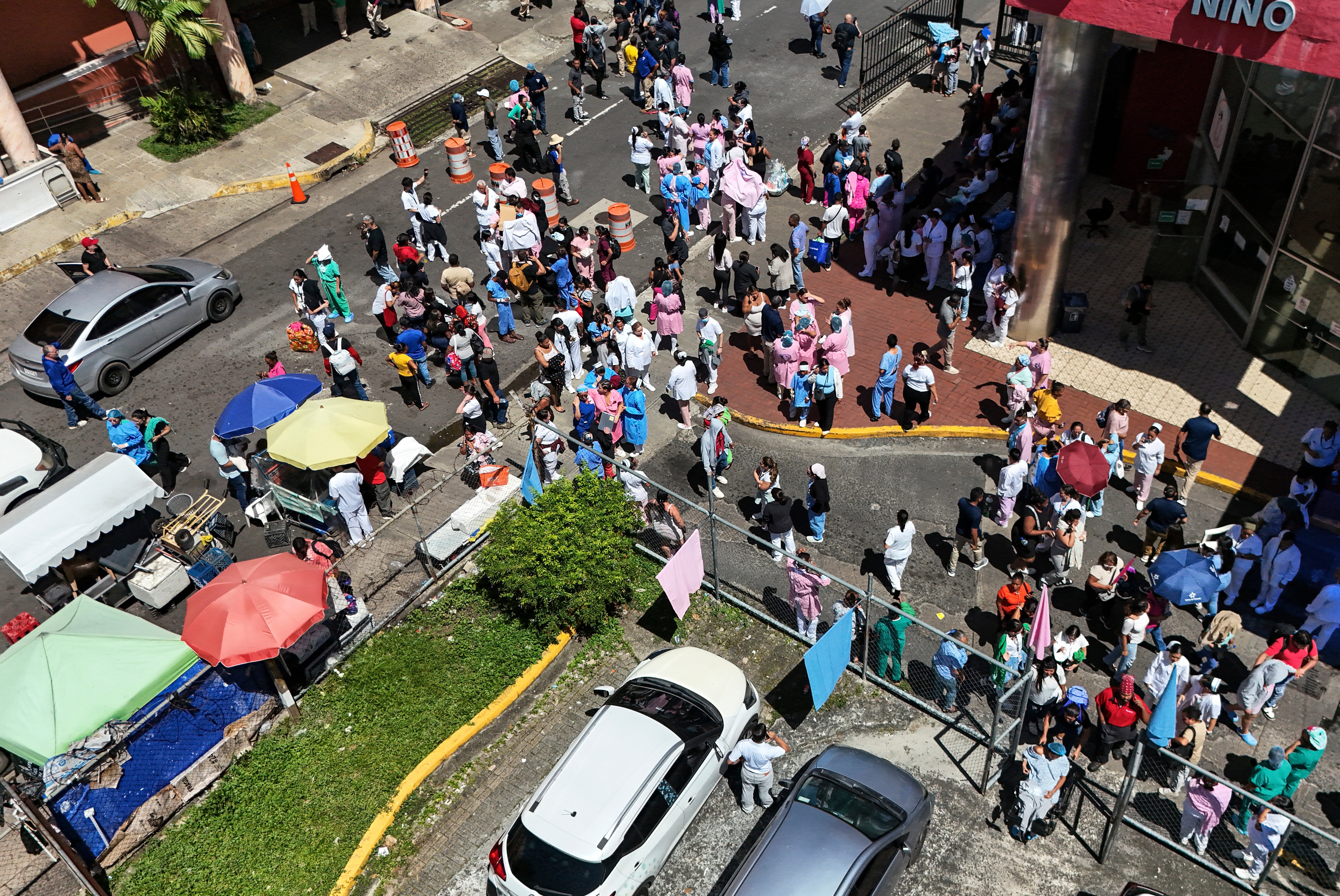 Terremoto de magnitud 7.6 sacude Panamá; hay posibles amenazas de tsunami