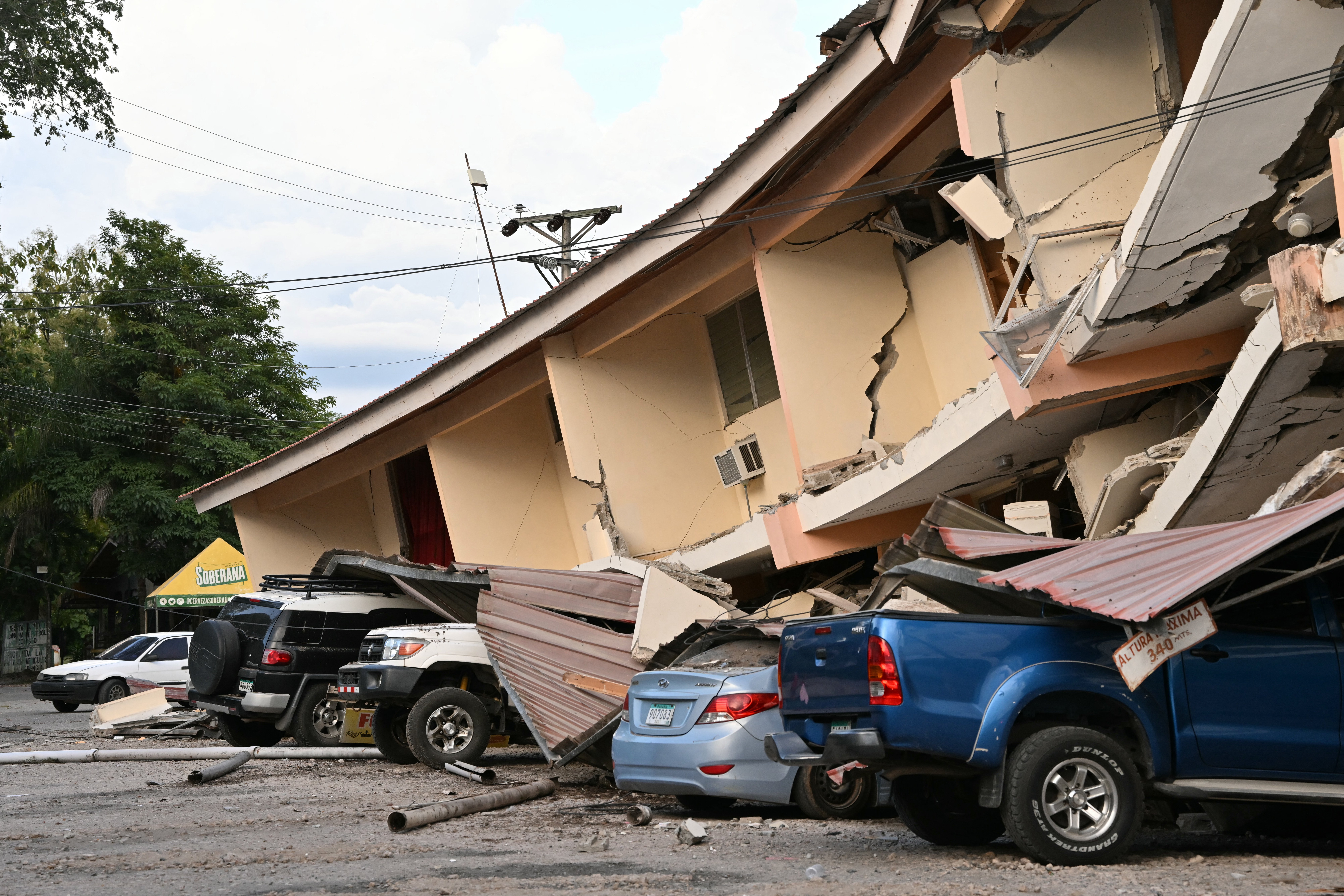 Dos terremotos de 7.7 y 6.6 de magnitud sacuden Panamá