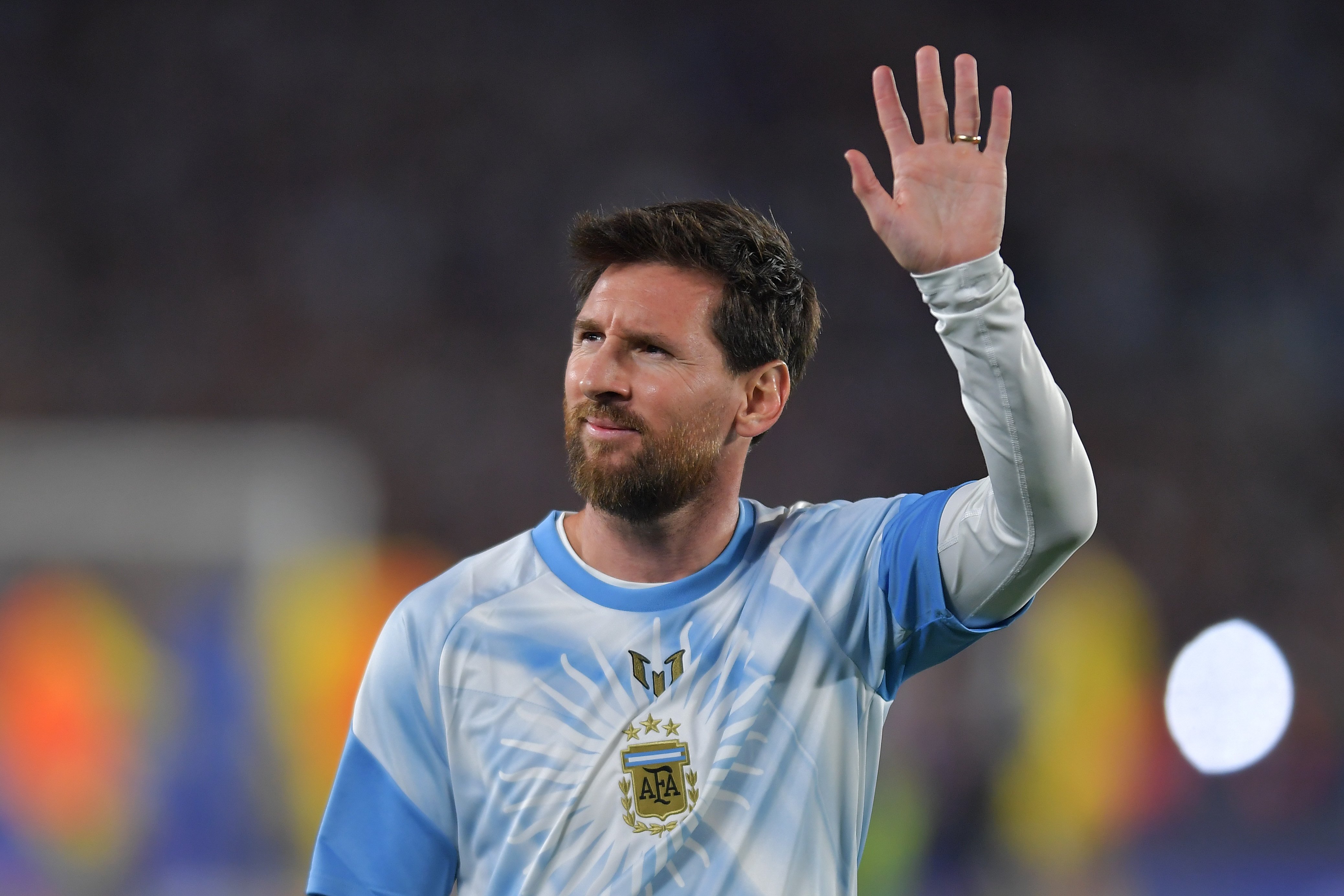 Minuto a minuto: A la espera del gol de Messi en su último partido con Argentina