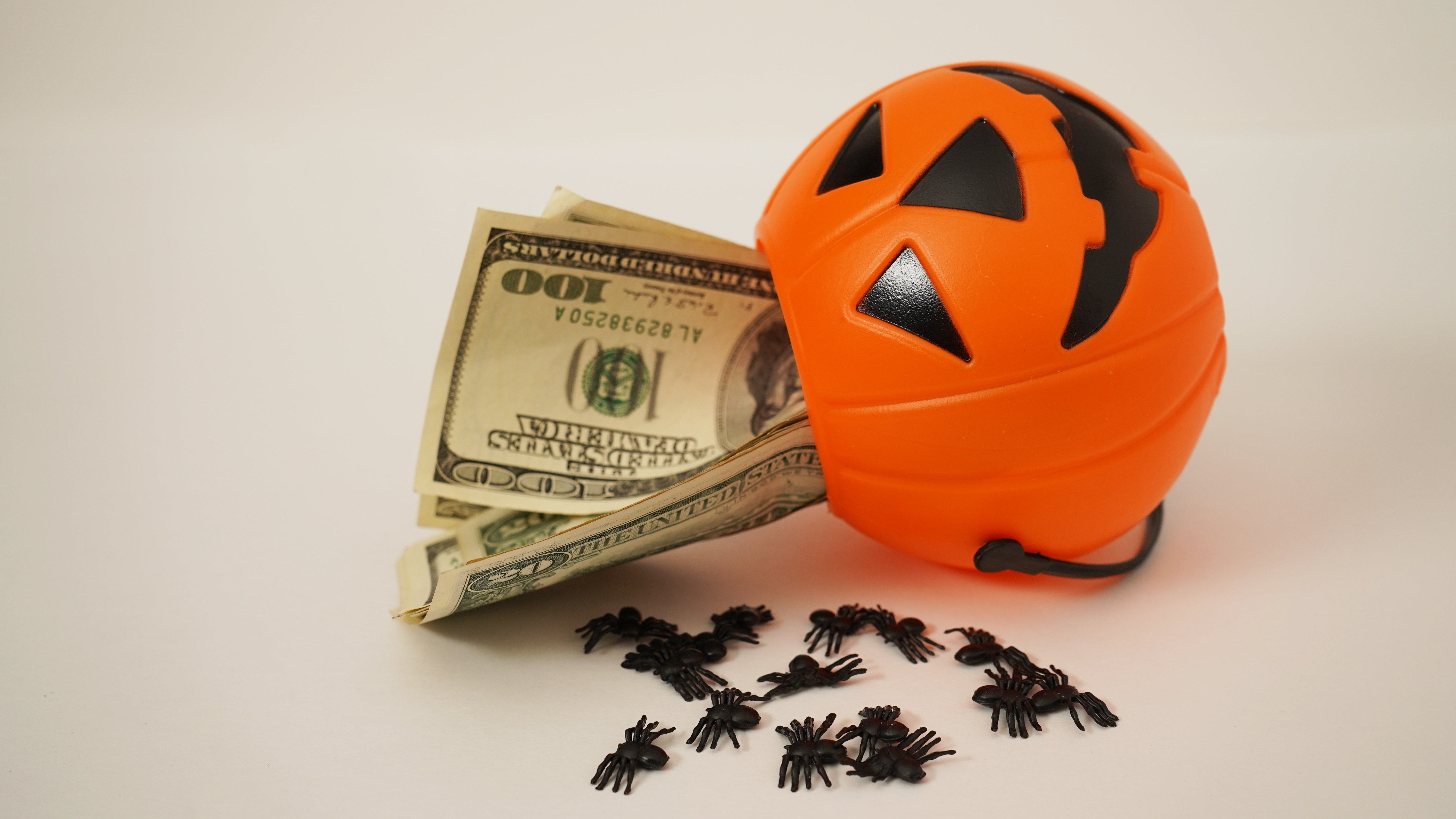 El próximo sorteo del Powerball, la noche de Halloween, tendrá un bote de $760 millones