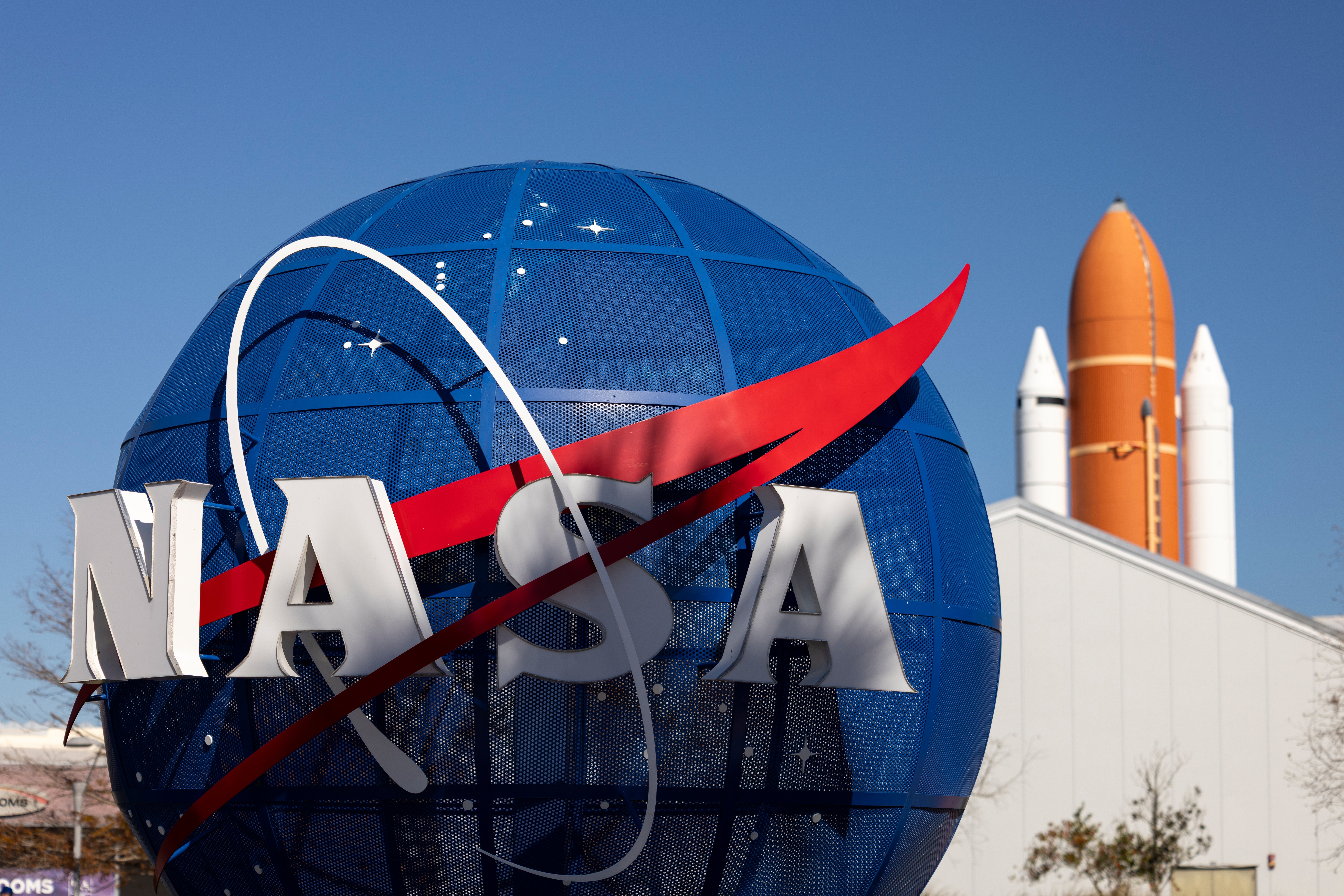 ¿Está lista la NASA para enviar astronautas a la Luna? La agencia revelará detalles hoy