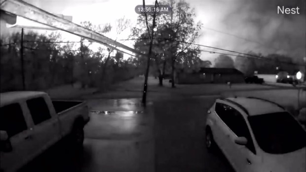 [TLMD - Houston] Video casero muestra momento de explosión en planta química
